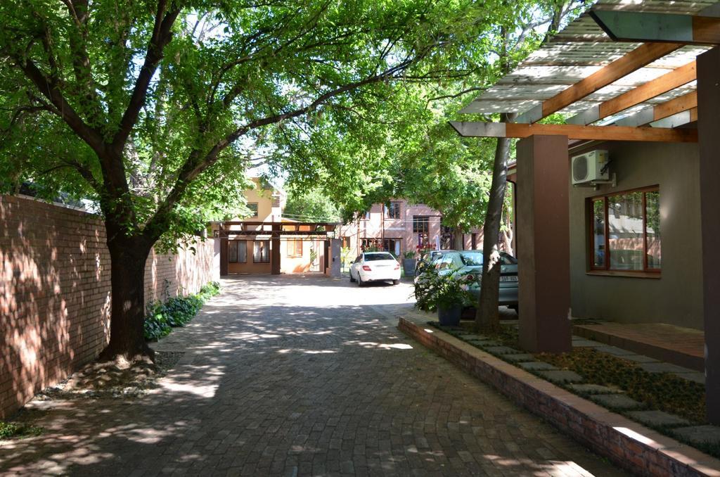 Bed and Breakfast Bed&Breakfast in Hatfield Pretoria-Noord Exterior foto