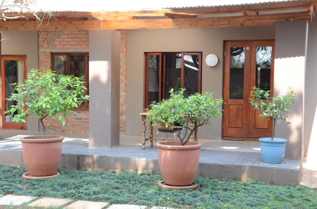 Bed and Breakfast Bed&Breakfast in Hatfield Pretoria-Noord Exterior foto