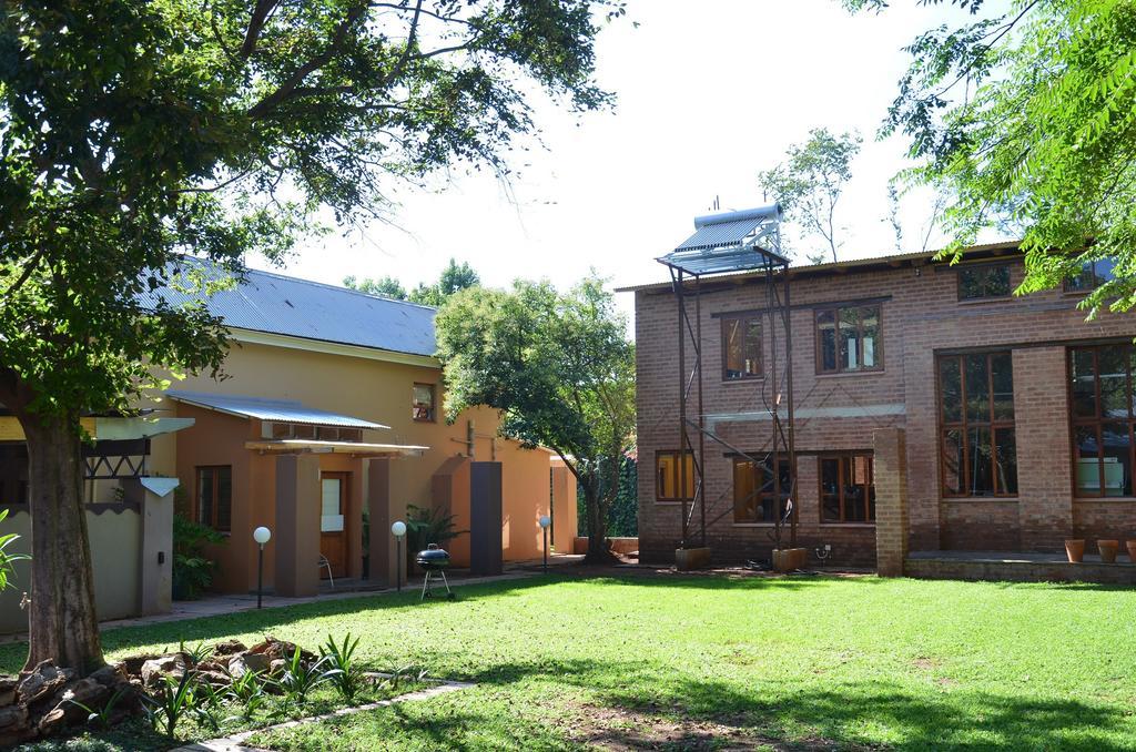 Bed and Breakfast Bed&Breakfast in Hatfield Pretoria-Noord Exterior foto